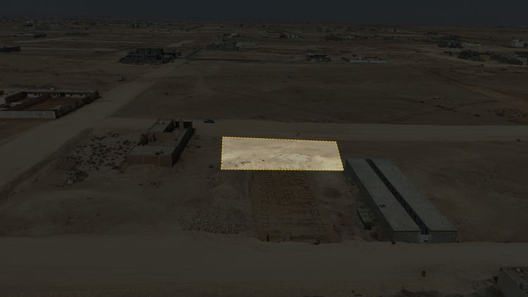 أرض سكنية
