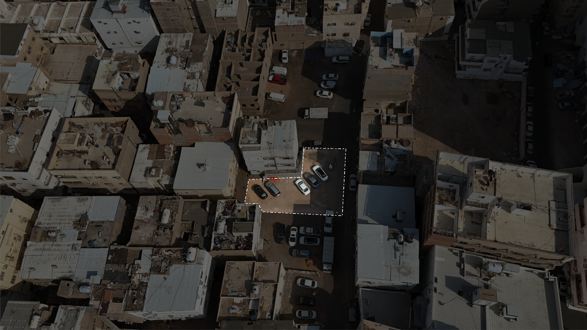 أرض بحي خارج باب قباء